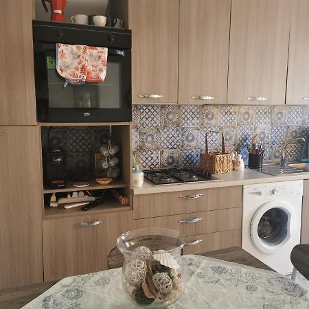 Bed and Breakfast La Terrazza Sul Golfo Ізола-делле-Фемміне Екстер'єр фото