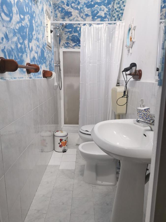 Bed and Breakfast La Terrazza Sul Golfo Ізола-делле-Фемміне Екстер'єр фото